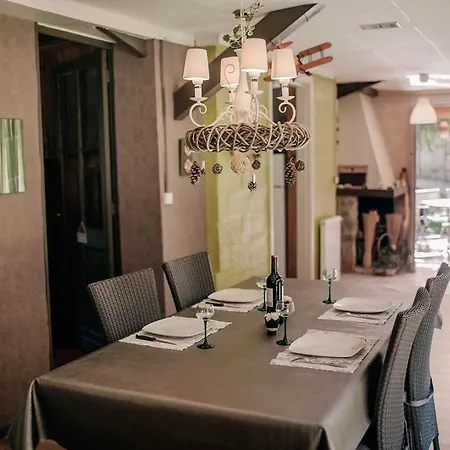 Chalet Near The Mill Pond With A Beautiful Garden