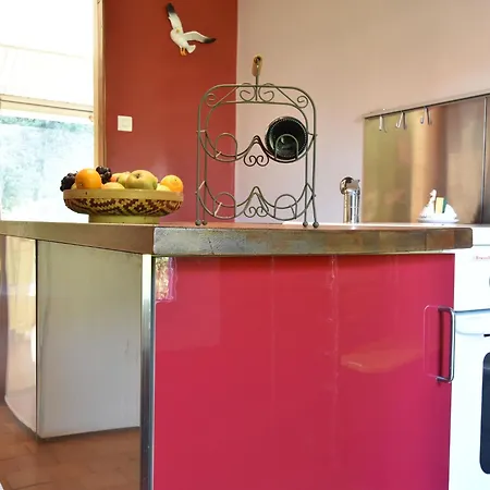 Chalet Near The Mill Pond With A Beautiful Garden Tatil Evi Le Ponchel